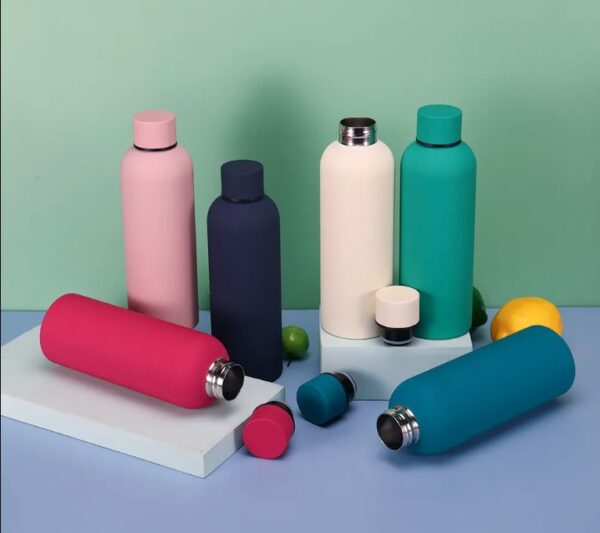 #StainlessSteelBottle #ReusableBottle #EcoFriendlyLiving #HydrationGoals #StayHydrated #ThermalBottle #CustomBottle #SustainableLiving #CorporateGifts #EverydayEssentials