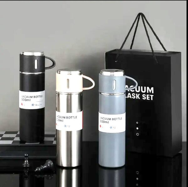 #StainlessSteelBottle #ReusableBottle #EcoFriendlyLiving #HydrationGoals #StayHydrated #ThermalBottle #CustomBottle #SustainableLiving #CorporateGifts #EverydayEssentials