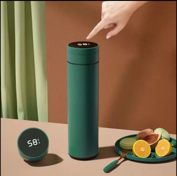 #StainlessSteelBottle #ReusableBottle #EcoFriendlyLiving #HydrationGoals #StayHydrated #ThermalBottle #CustomBottle #SustainableLiving #CorporateGifts #EverydayEssentials