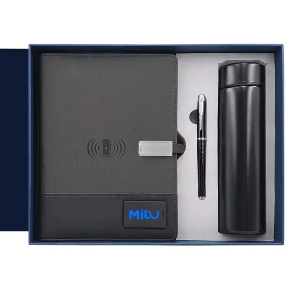 #CorporateGiftSet #BusinessGifts #ExecutiveGifts #WirelessPowerBank #BrandedMerchandise #LuxuryGifting #ClientAppreciation #CustomGifts #PromotionalProducts #CorporateBranding