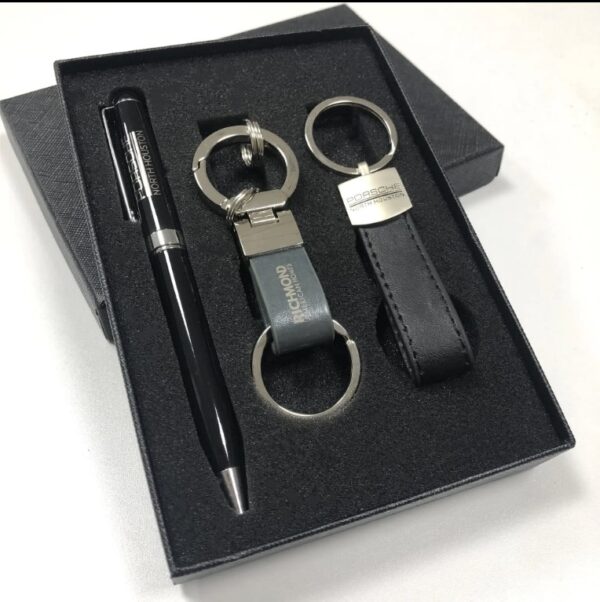 #GiftSet #CorporateGifts #PromotionalGifts #ExecutiveGifts #BrandedGifts #BusinessGifts #CustomGifts
