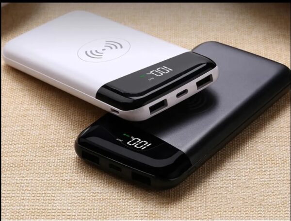 #LEDPowerBank #SmartCharging #PortablePower #FastCharge #DigitalDisplay #PowerOnTheGo #CorporateGifts #BrandedTech #TechAccessories #StayCharged